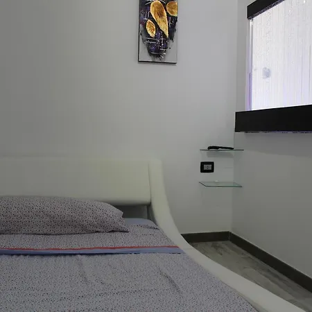 Apartamento Atalaya Court 204 *